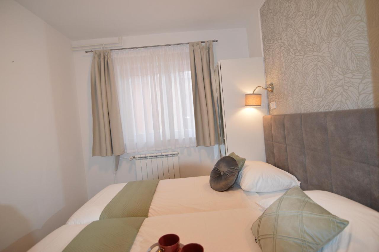 Apartments Amari Starigrad Paklenica Dış mekan fotoğraf