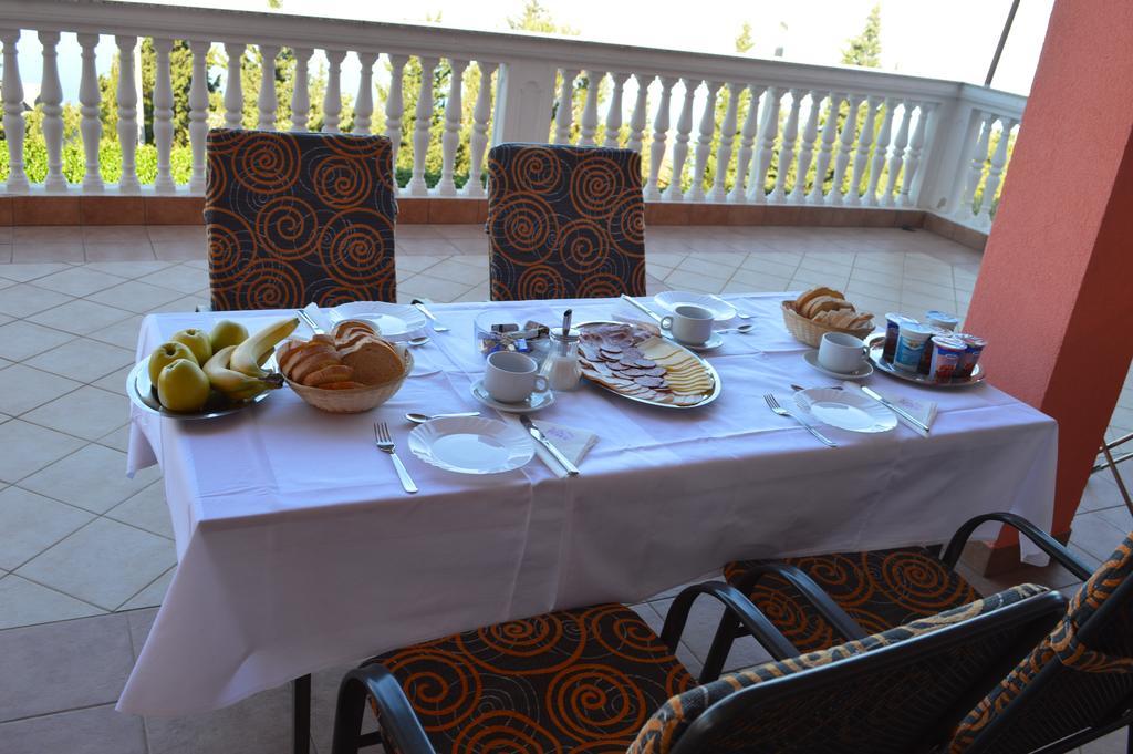 Apartments Amari Starigrad Paklenica Dış mekan fotoğraf