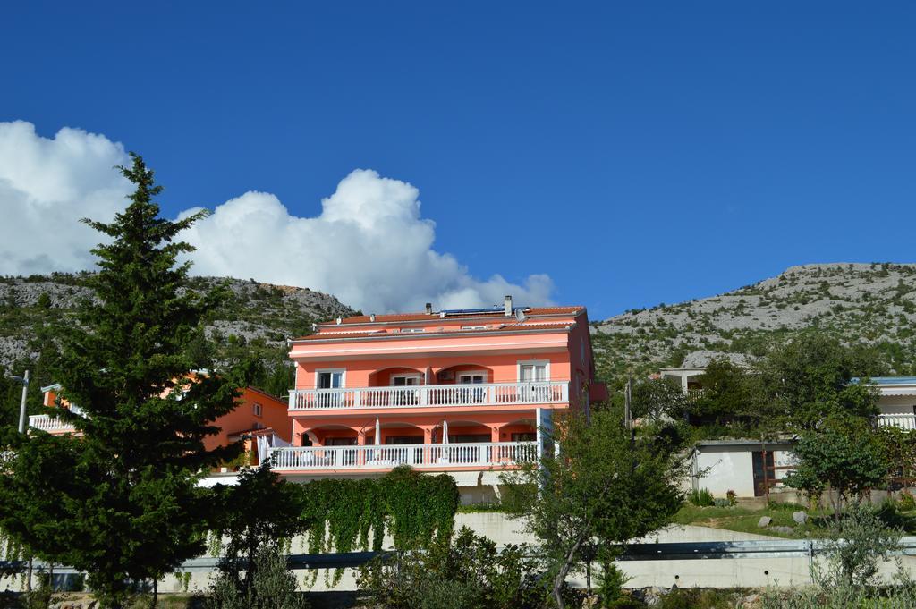 Apartments Amari Starigrad Paklenica Dış mekan fotoğraf